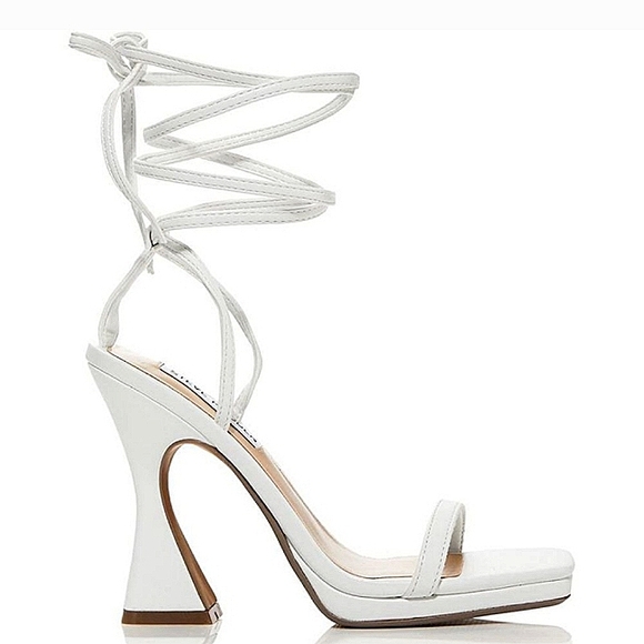 New w/Box Steve Madden Lafayette Faux Leather Lace-Up Leg Heeled Sandal Size 7.5 - Picture 3 of 9